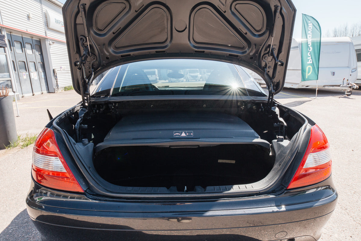 MERCEDES-BENZ SLK 200
