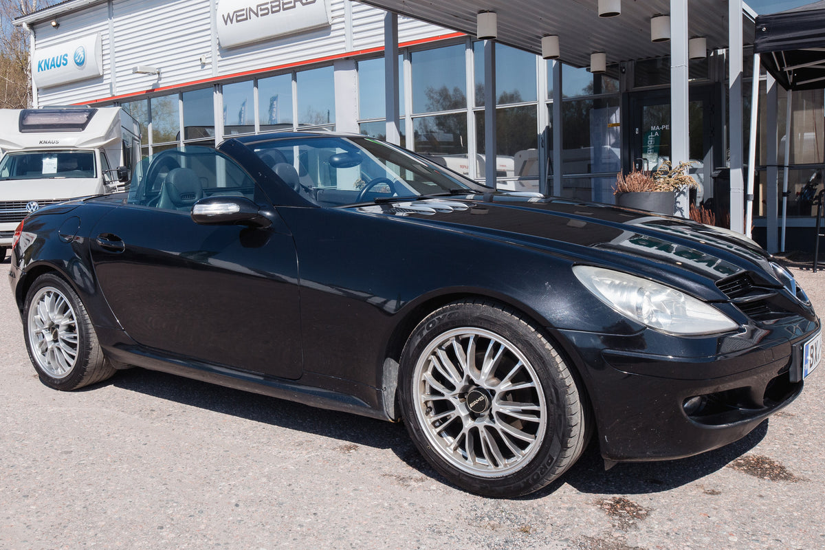 MERCEDES-BENZ SLK 200