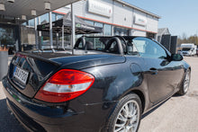 Lataa kuva Galleria-katseluun, MERCEDES-BENZ SLK 200
