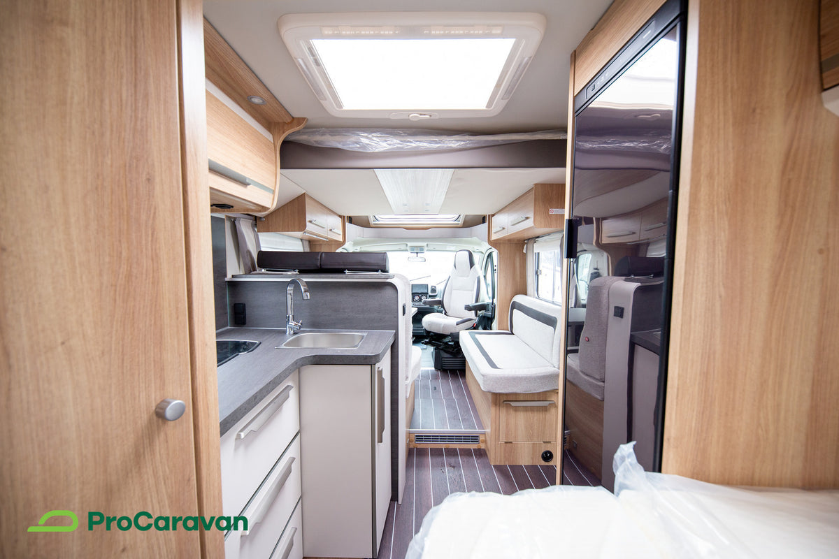 KNAUS SKY TI 650 MF