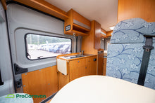 Lataa kuva Galleria-katseluun, LMC Liberty Tourer 59
